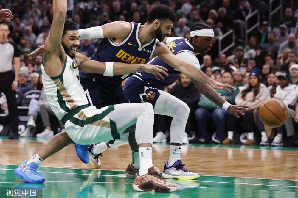 都在为共同 都在为共同